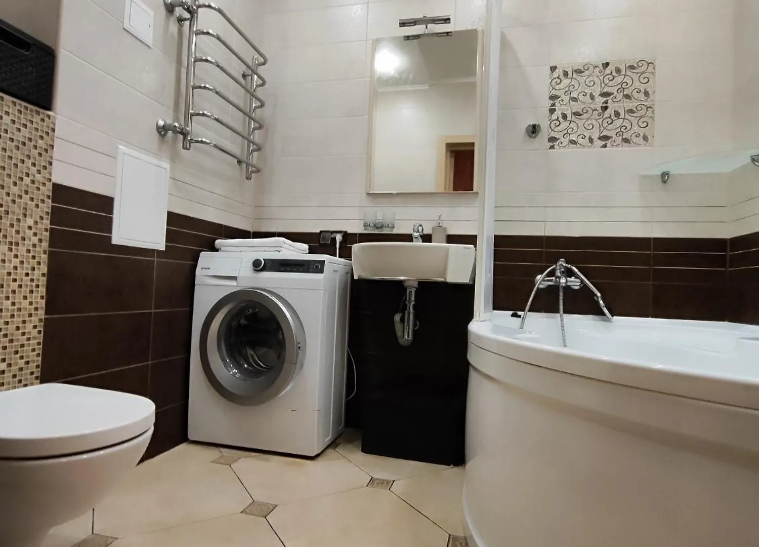 Apartment Велика Двокімнатна Данькевича Kyiv